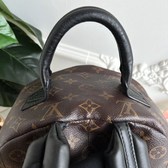 100% Authentic Louis Vuitton Backpack Palm Springs MM Monogram FL2158 - Picture 9 of 16